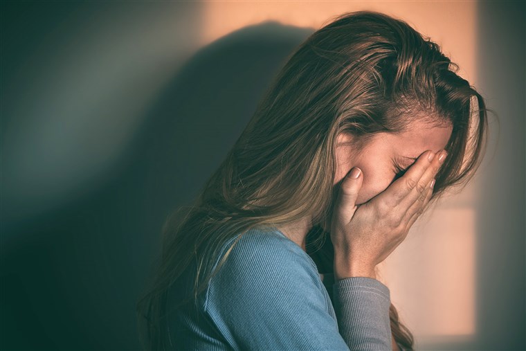 how to overcome depression when you are alone
